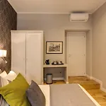 Pensión Tlv Navona 4*