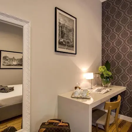 Tlv Navona Penzion 4*