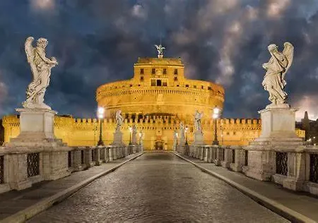 Tlv Navona 4*